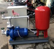 Bơm ly tâm tăng áp bù áp CM32-200A (7.5KW)